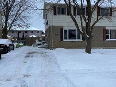 1086 CANFIELD CRESCENT Woodstock Ontario, N4S 8P3