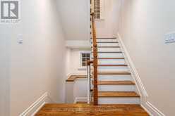 329 WALMER ROAD | Toronto Ontario | Slide Image Nineteen