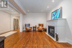 329 WALMER ROAD | Toronto Ontario | Slide Image Six