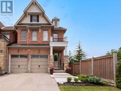 78 ALEX CAMPBELL CRESCENT King Ontario, L7B 0C1