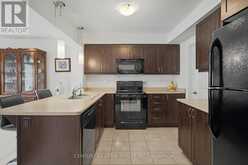17 CROSSBILL ROAD | Brampton Ontario | Slide Image Thirteen