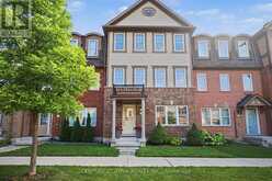17 CROSSBILL ROAD | Brampton Ontario | Slide Image One