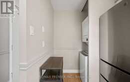 209 - 2470 EGLINTON AVENUE W | Toronto Ontario | Slide Image Nineteen