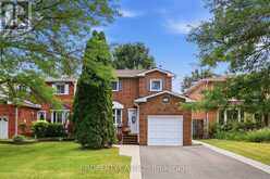 35 LAKECREST TRAIL | Brampton Ontario | Slide Image One