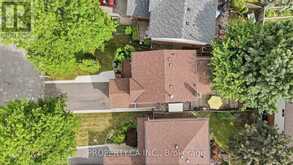 35 LAKECREST TRAIL | Brampton Ontario | Slide Image Thirty