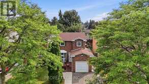 35 LAKECREST TRAIL | Brampton Ontario | Slide Image Thirty-one