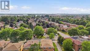 35 LAKECREST TRAIL | Brampton Ontario | Slide Image Thirty-two