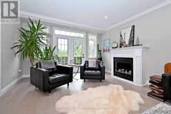 16 - 520 SILKEN LAUMANN DRIVE | Newmarket Ontario | Slide Image Thirty-four
