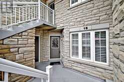 16 - 520 SILKEN LAUMANN DRIVE | Newmarket Ontario | Slide Image Four