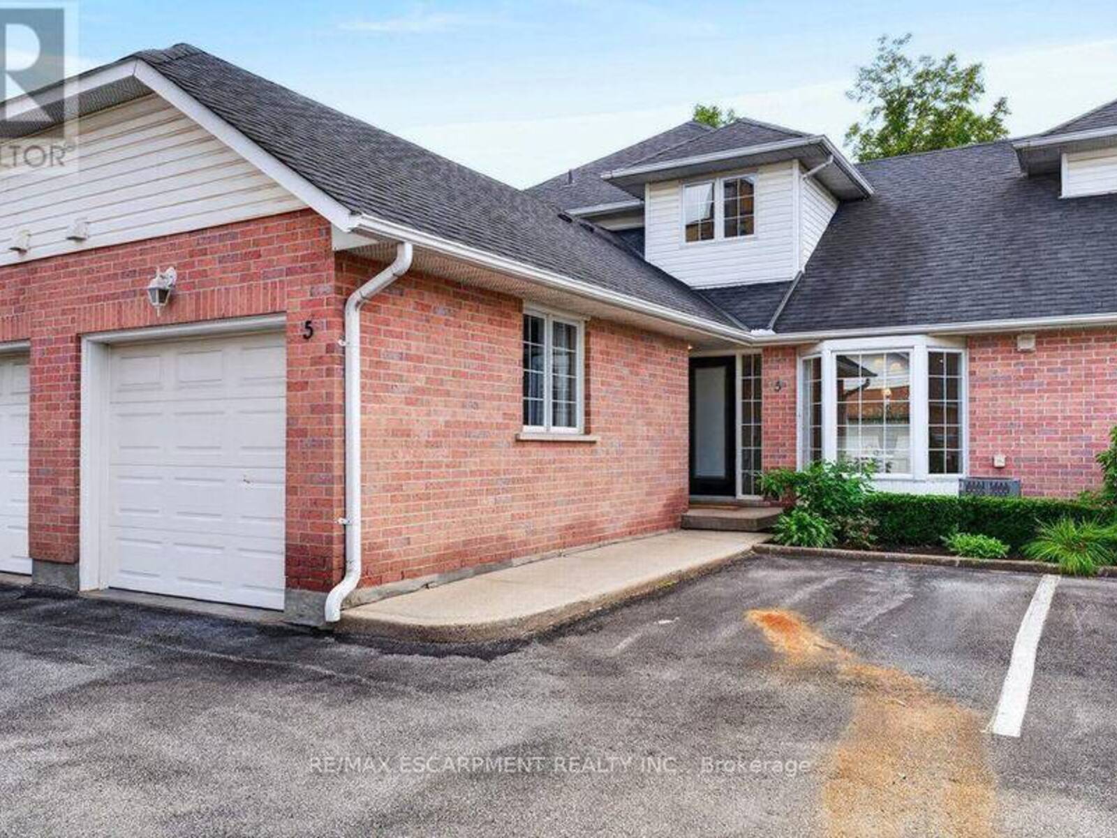 5 - 2435 WOODWARD AVENUE, Burlington, Ontario L7R 1V2