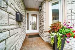 37 BENNETT ROAD | Toronto Ontario | Slide Image Eleven
