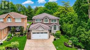 37 BENNETT ROAD | Toronto Ontario | Slide Image Two