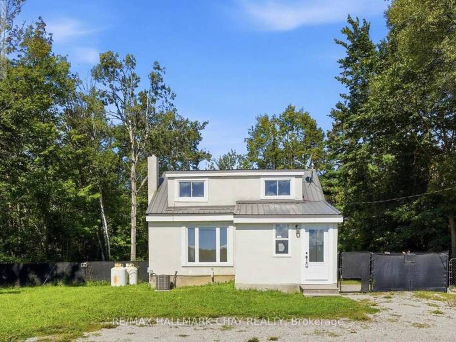 8410 11 HIGHWAY, Orillia, Ontario L3V 6H3