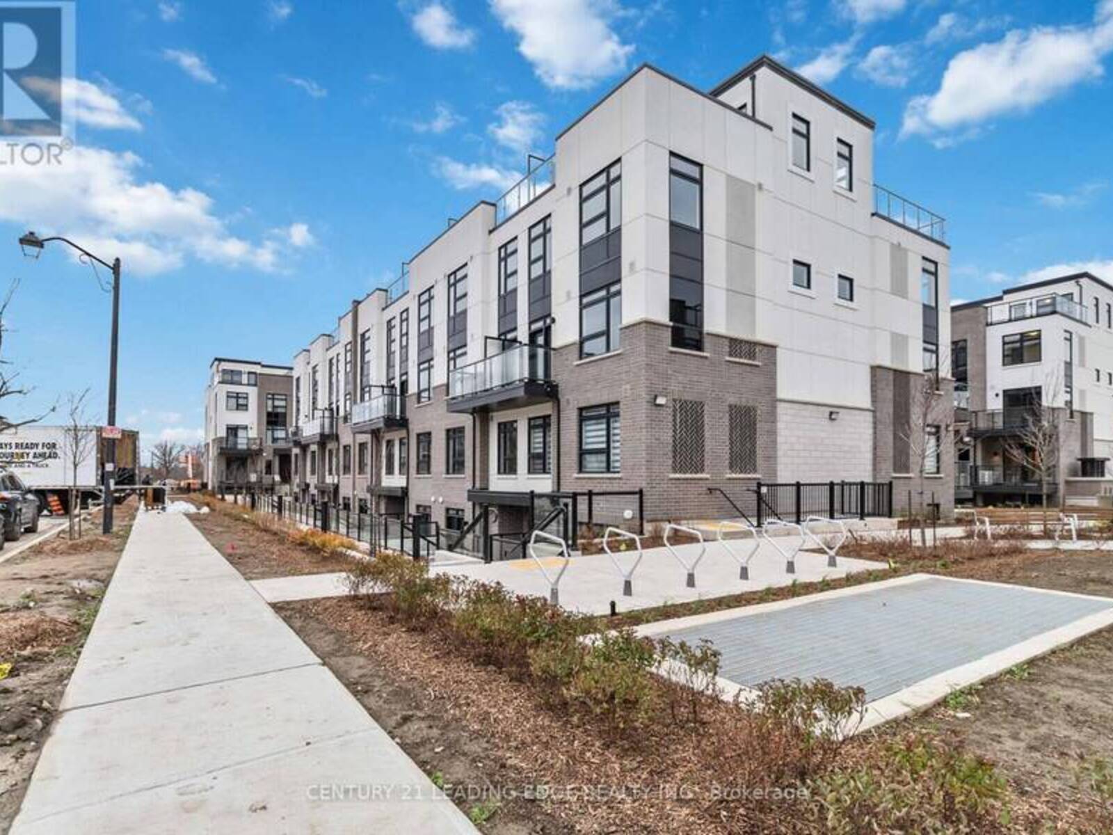 128 - 1569 ROSE WAY, Milton, Ontario L9E 0J2