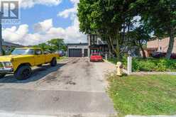 22 NEAMES CRESCENT | Toronto Ontario | Slide Image Two