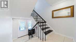 22 NEAMES CRESCENT | Toronto Ontario | Slide Image Four