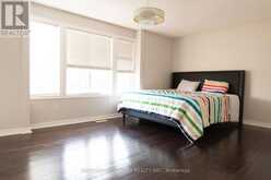 685 NORTH LEAKSDALE CIRCLE | London Ontario | Slide Image Fourteen