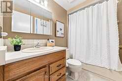 1221 HEDGESTONE CRESCENT | Oakville Ontario | Slide Image Twenty-three