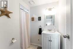 3 - 2230 UPPER MIDDLE ROAD | Burlington Ontario | Slide Image Twenty