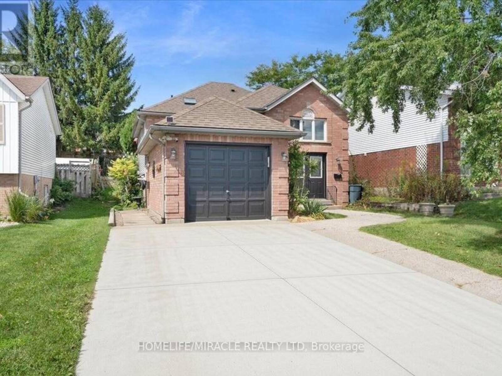 150 BANKSIDE DRIVE, Kitchener, Ontario N2N 3E4