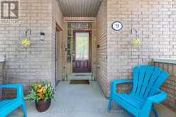 9 LOFTSMOOR DRIVE | Brampton Ontario | Slide Image Seven