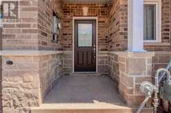 91 PINOT CRESCENT | Hamilton Ontario | Slide Image Two