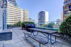 705 - 212 EGLINTON AVENUE | Toronto Ontario | Slide Image Twenty-two