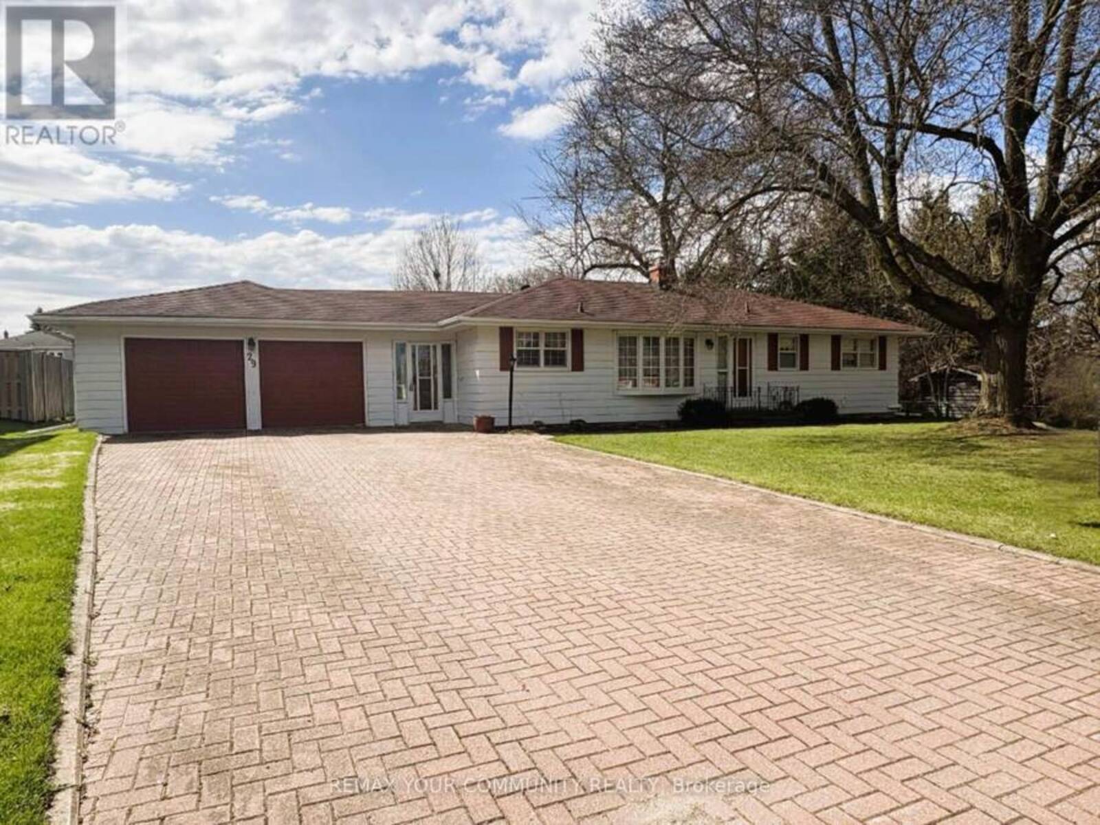 29 PATRICIA DRIVE, King, Ontario L7B 1H5