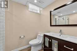 18 HEREFORDSHIRE CRESCENT | Newmarket Ontario | Slide Image Thirty-one