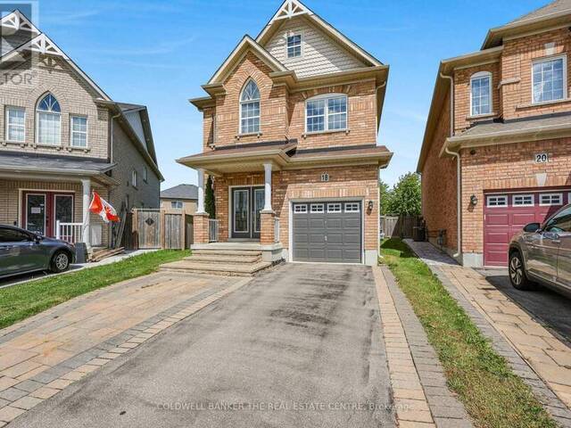 18 HEREFORDSHIRE CRESCENT Newmarket Ontario, L9N 0B7 - 4 Bedrooms Home For Sale