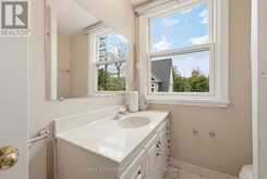 3083 LAKESHORE ROAD | Burlington Ontario | Slide Image Twenty-two