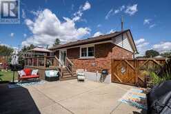 98 DUNCOMBE DRIVE | Hamilton Ontario | Slide Image Thirty