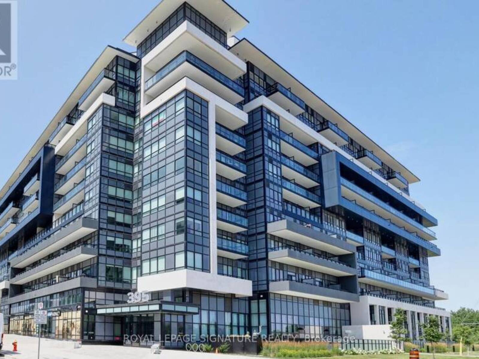 PH15 - 395 DUNDAS STREET W, Oakville, Ontario L6M 4M2
