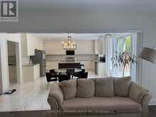 46 FOREST EDGE CRESCENT | East Gwillimbury Ontario | Slide Image Thirteen