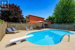 334 PARKWOOD AVENUE | Bradford West Gwillimbury Ontario | Slide Image Twelve