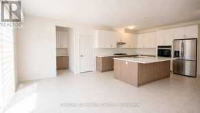 256 REA DRIVE | Fergus Ontario | Slide Image Thirty-two