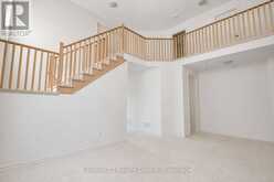 256 REA DRIVE | Fergus Ontario | Slide Image Nine