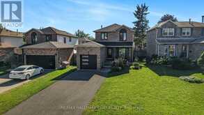 12 GRASETT CRESCENT | Barrie Ontario | Slide Image Twenty-three