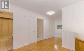2452 PATHFINDER DRIVE | Burlington Ontario | Slide Image Twenty-three