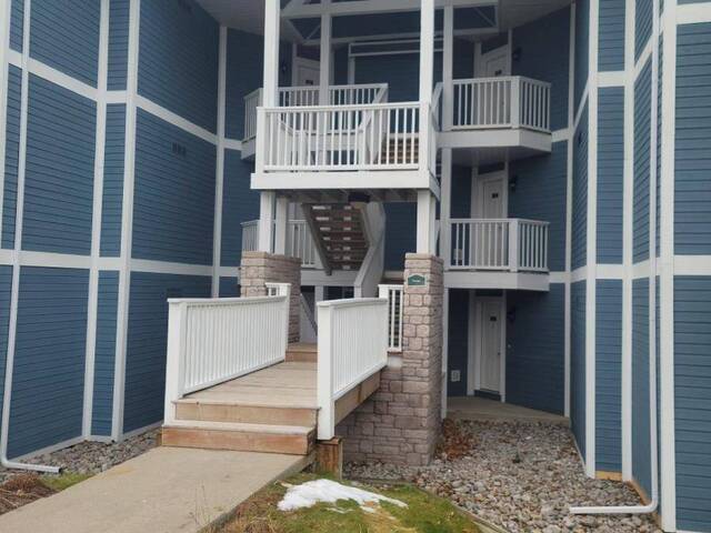2442-43 - 90 HIGHLAND DRIVE Oro-Medonte Ontario, L0L 2L0 - 2 Bedrooms Condo For Sale