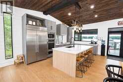1069 WHITE EAGLE ROAD | Gravenhurst Ontario | Slide Image Eight