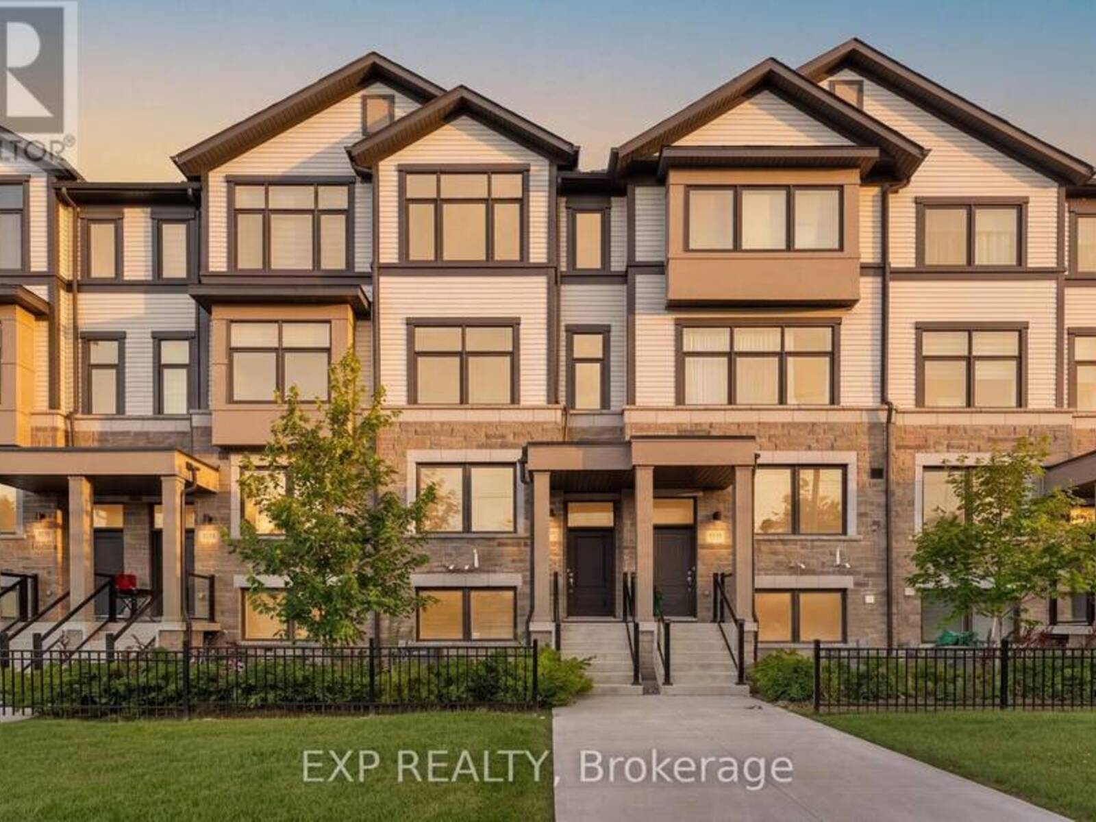 388 OKANAGAN PATH, Oshawa, Ontario L1H 0B1
