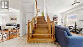 30 RANCHERO DRIVE | Brampton Ontario | Slide Image Eight