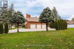 117 HAYHOE AVENUE | Vaughan Ontario | Slide Image Four