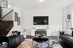 100 MONDIAL CRESCENT E | East Gwillimbury Ontario | Slide Image Eight