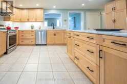 272 JEFF SMITH COURT | Newmarket Ontario | Slide Image Twelve