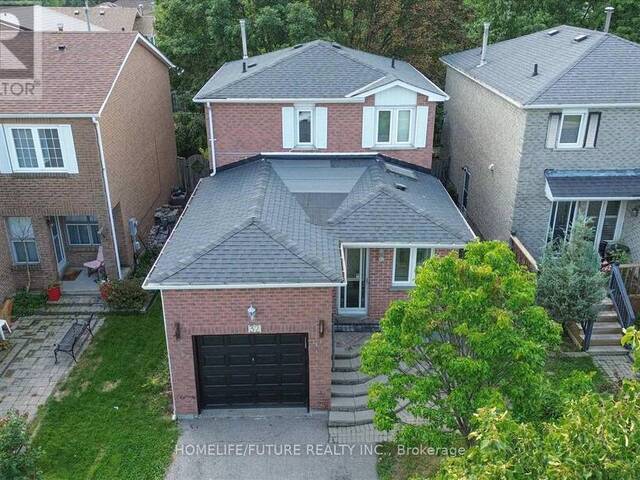 32 MARSHALL CRESCENT Ajax Ontario, L1T 2N5 - 3 Bedrooms Home For Sale
