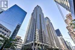 4505 - 763 BAY STREET | Toronto Ontario | Slide Image Nineteen
