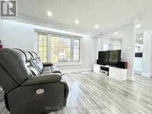 93 PARKWAY AVENUE | Markham Ontario | Slide Image Nine