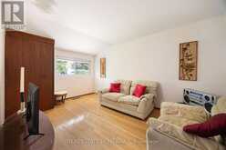 23 NORBURY CRESCENT | Toronto Ontario | Slide Image Eighteen